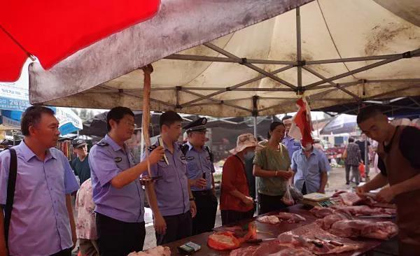 |突击检查！西海岸一处私屠滥宰窝点被捣毁