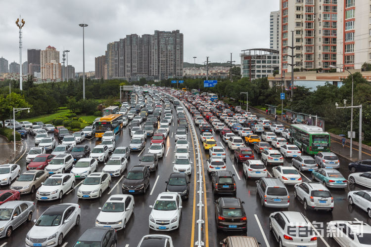 今夏|青岛：今夏最大一场雨 我们拍下了这些画面
