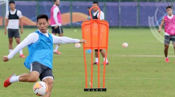 升班马|青岛黄海青港队25日晚亮相中超揭幕战 对手武汉卓尔上赛季排中超第六