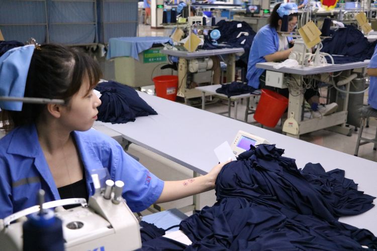 实时|工业互联网即墨探访④｜这家纺织企业可实时查看门店销量，经销商可实时看到生产进度