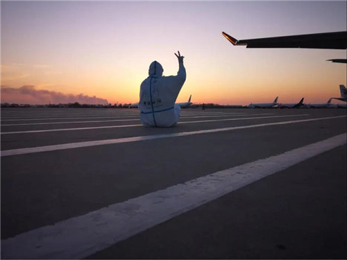 |留住最美瞬间，致敬最美逆行者 青岛三医开展摄影比赛展播