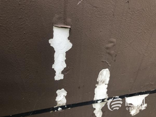 |金科星辰竣工三年墙皮脱落 物业：工艺与青岛气候不适合