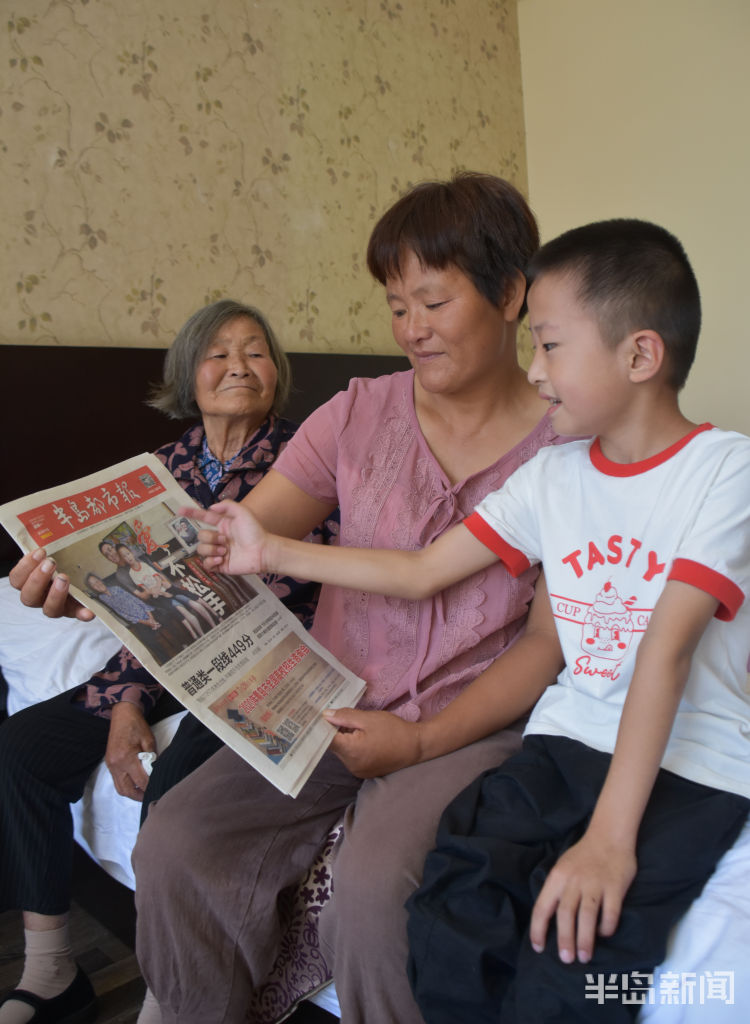 青岛|你是咱青岛人的又一张“爱心名片”！网友盛赞“青岛大伯”张毓镛