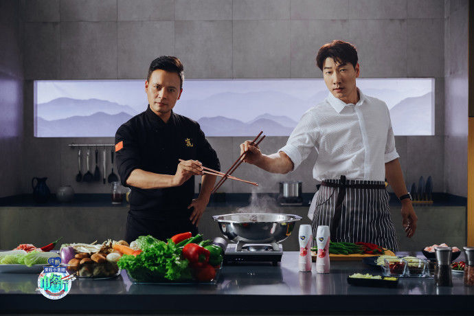 王俊凯|王俊凯杨超越新旧嘉宾陆续登船《中餐厅4》 为何选他们来“飞行”？