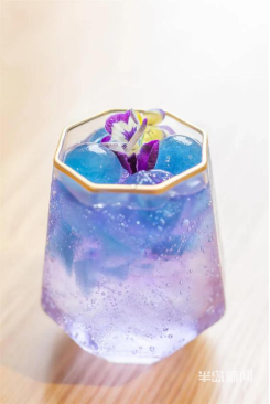 城有|青岛金沙滩啤酒城有家店 你想要的精致“慢”生活都有了