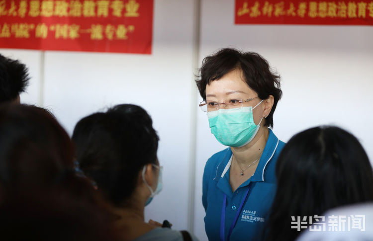 23|百余高校齐聚半岛高招会综合场 8月23日还有专科场等着你