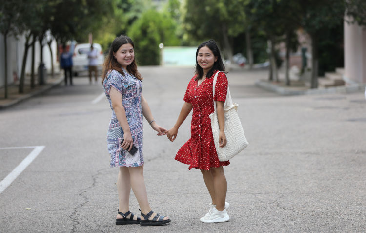 勤工|青岛科技大学：不少新疆学生暑期不回家 校园做勤工或备战考研