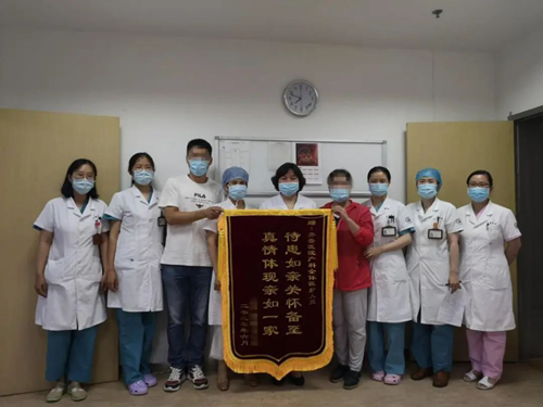 |求子路上历经磨难 齐鲁医院青岛院区多学科成功救治超早产双胎