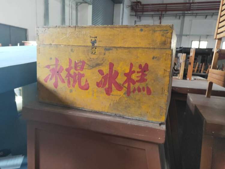 造浪|记者带您参观青岛东方影都 揭秘道具、魔音、造浪等影视拍摄幕后