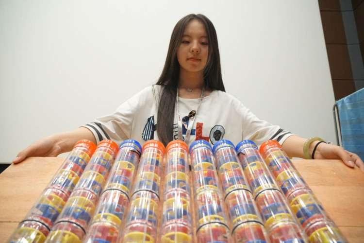 造浪|记者带您参观青岛东方影都 揭秘道具、魔音、造浪等影视拍摄幕后