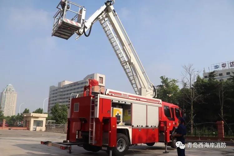 香江|青岛开发区大队香江路消防救援站积极开展执勤车辆器材性能测试