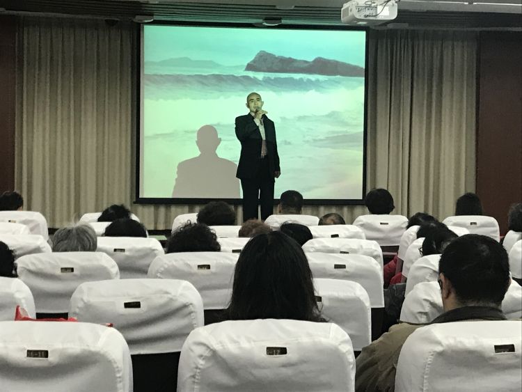 牵手|青岛市南区珠海路街道开展军民“牵手”行动 汇聚时尚幸福的四方合力