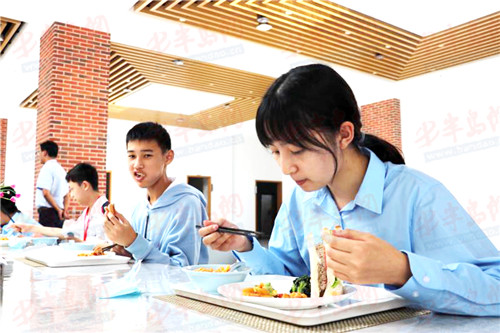 中考|中考过后，不止普高一种选择，8月1日，这所K12学校让未来选择最大化