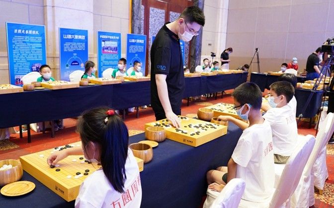 围棋队|山东围棋队牵手“山海大象落户日照 棋圣聂卫平出席成立仪式