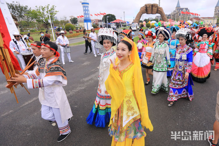 开城|青岛金沙滩啤酒城开城之最美中国民族风