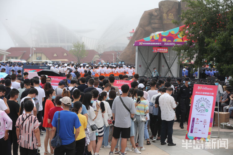 啤酒节|第三十届青岛国际啤酒节金沙滩啤酒城7月31日开城