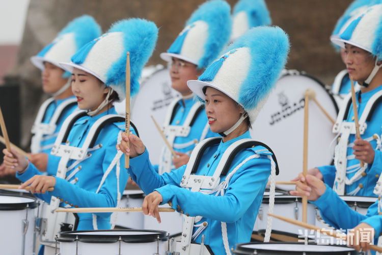 啤酒节|第三十届青岛国际啤酒节金沙滩啤酒城7月31日开城