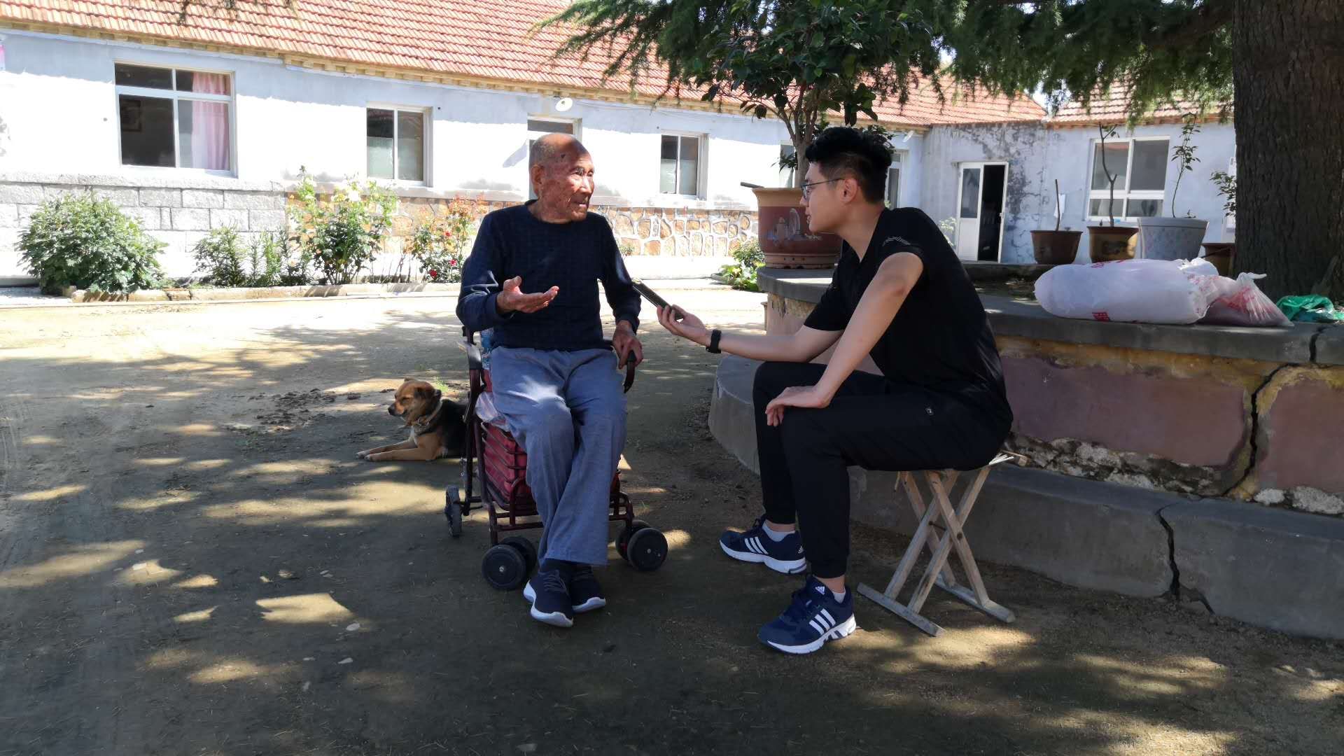 |鲁东大学蔚山船舶与海洋学院开展“唤醒红色记忆”之旅