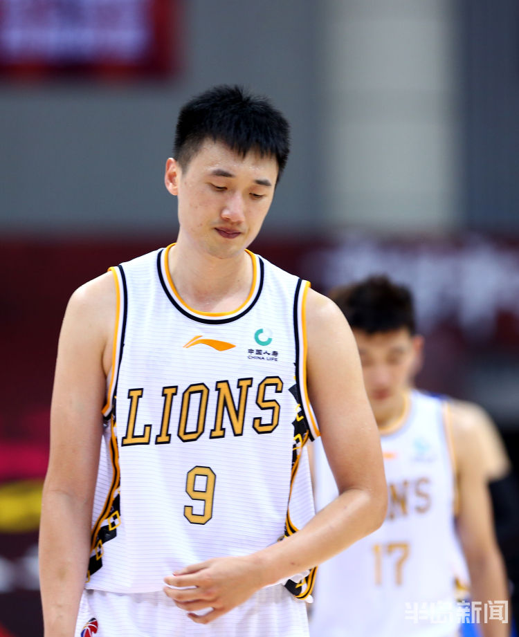 爆冷|CBA季后赛开战 浙江广厦爆冷不敌福建遭遇“黑十二”