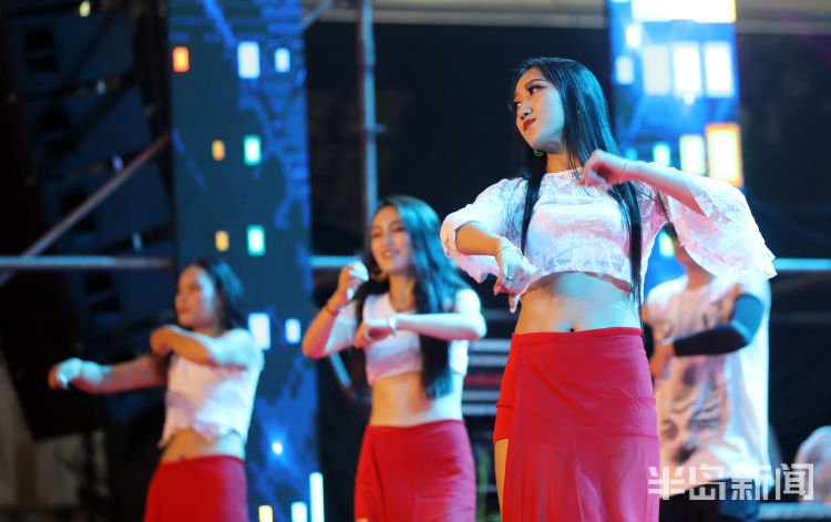 醉美人|第30届青岛国际啤酒节开幕 看啤酒城里的醉美人