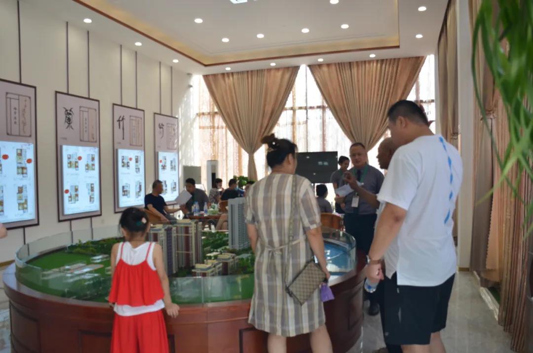 |千呼万唤始出来！终于等到你，中天·万家花园盛大开盘！