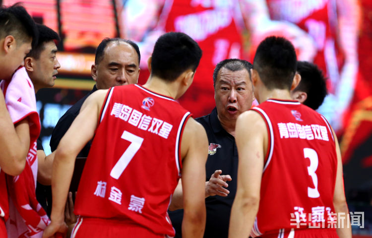 八强|青岛男篮不敌广东止步八强 创队史第二好成绩