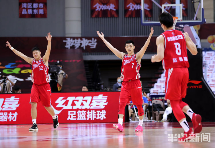 八强|青岛男篮不敌广东止步八强 创队史第二好成绩