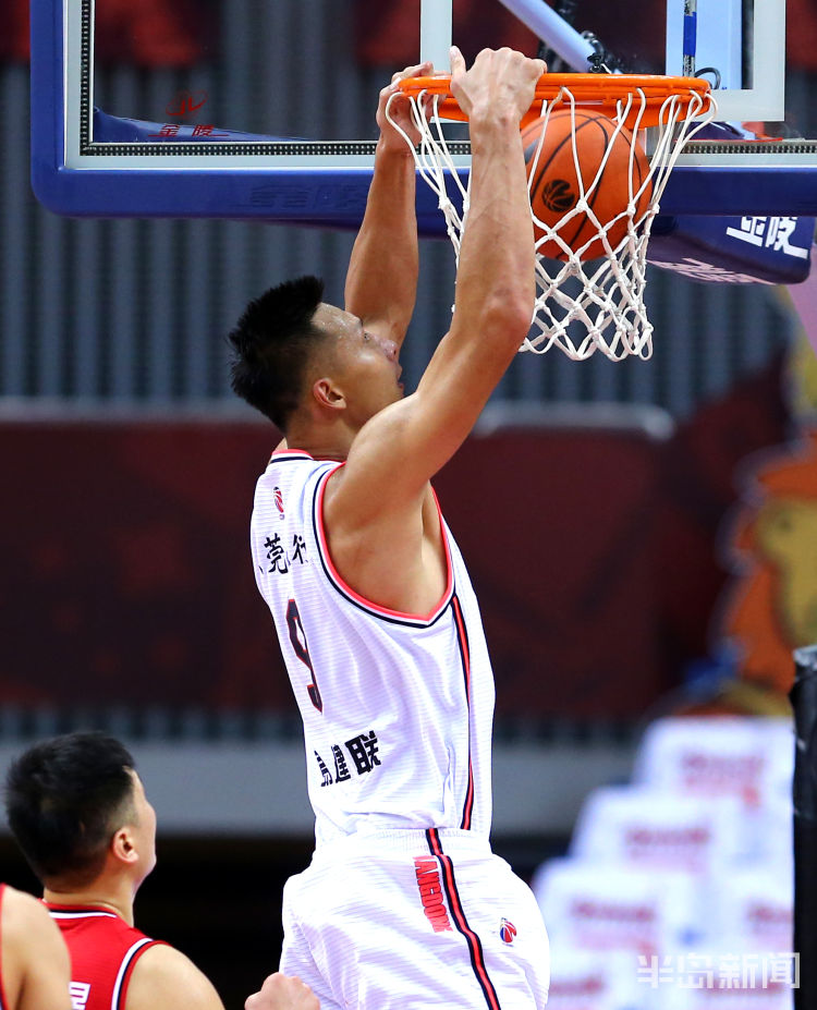八强|青岛男篮不敌广东止步八强 创队史第二好成绩