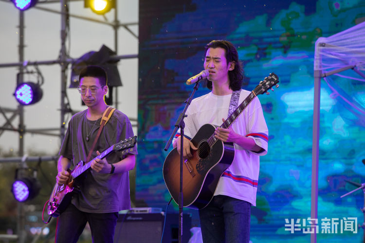 啤酒节|啤酒节首个周末 国际友人来“捧场”