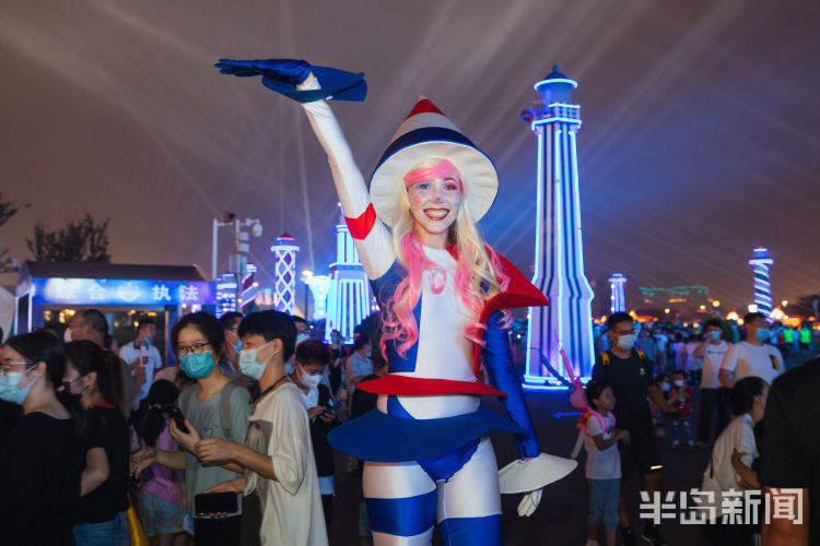 啤酒节|啤酒节首个周末 国际友人来“捧场”