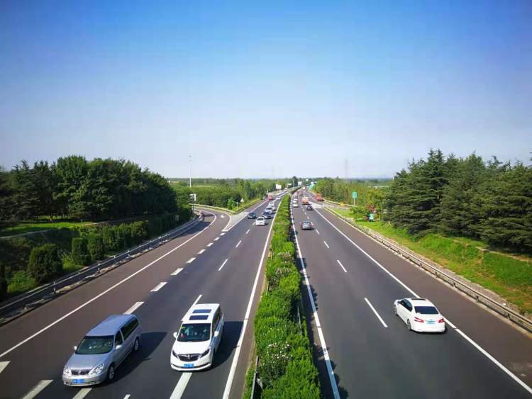 多发|高速交警“拍了拍”你 这些事故多发路段开车经过要注意