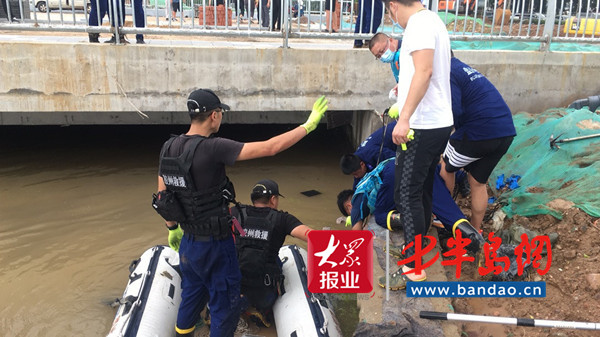 胶州|突发！胶州男子夜间落水！蓝天救援队紧急救援