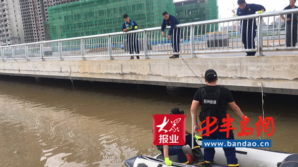 胶州|突发！胶州男子夜间落水！蓝天救援队紧急救援