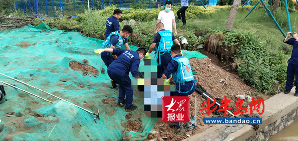 胶州|突发！胶州男子夜间落水！蓝天救援队紧急救援