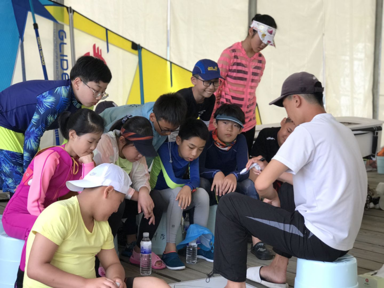 缤纷多彩|青岛大学路小学暑期体育活动缤纷多彩 培养学生良好体育健康习惯