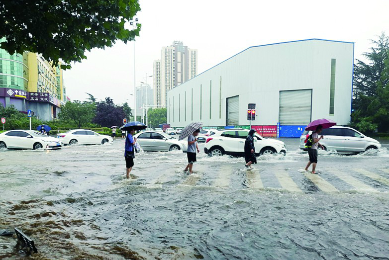 |青岛多个路段逢雨就涝 这些积水点为何难“摘帽”