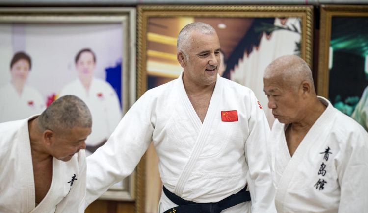 传经送宝|中国国家柔道队外籍教练米隆来青为70余名柔道爱好者传道授业