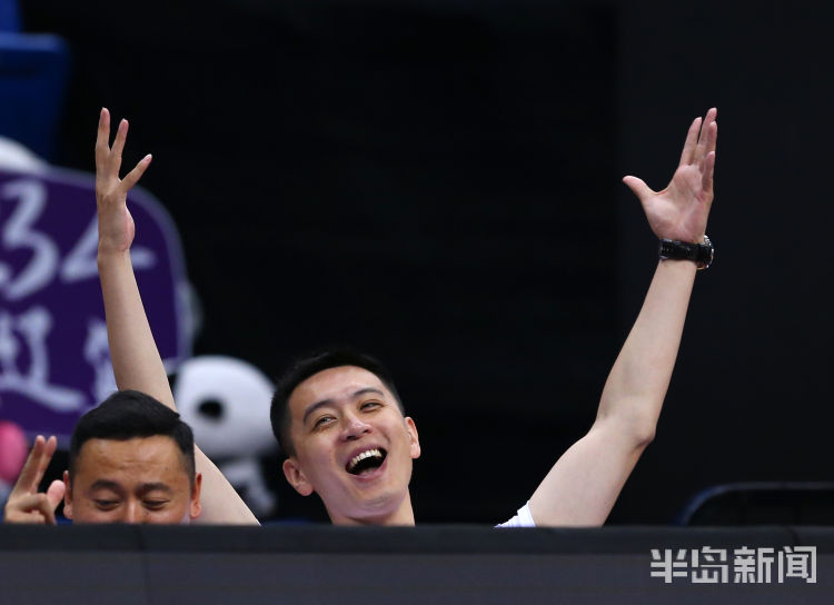 辽宁队|CBA季后赛半决赛辽新大战“一边倒” 辽宁队兵不血刃拿到首场胜利