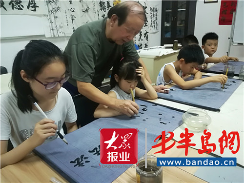 |深化法治宣传教育 市北区辽宁路街道验收“七五”普法工作