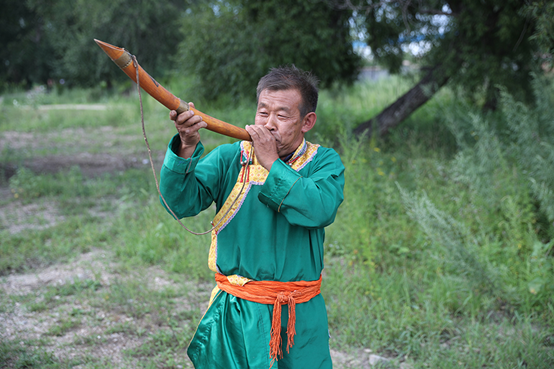|幸福花开新边疆：白桦丛生的地方