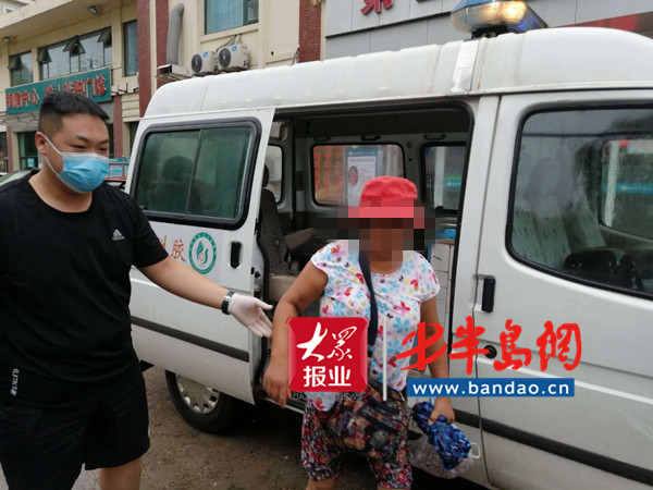 胶州|胶州三医便民专车冒雨接送透析病人