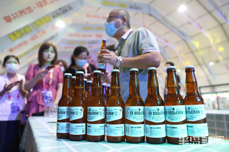 龙大|探访西班牙伯爵龙大篷：伴着海风，品尝“大海味道”的精酿啤酒