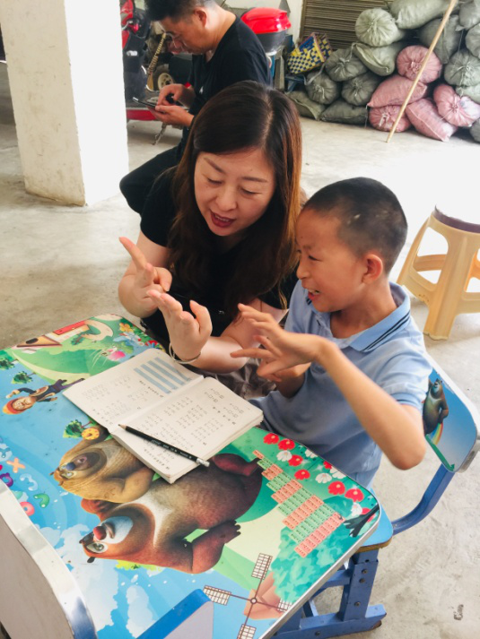 支教|青岛市南区赴安顺平坝支教团队：支教路上不停歇 践行使命守初心