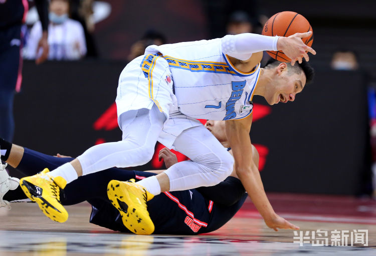 CBA|CBA半决赛：林书豪终结广东31连胜