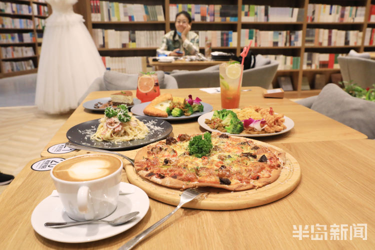 书店|来不是书店 感受青岛金沙滩啤酒城“醉”多元文化