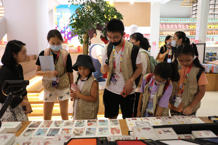 啤酒节|童眼看“醉”美西海岸！半岛学生记者探访青岛国际啤酒节
