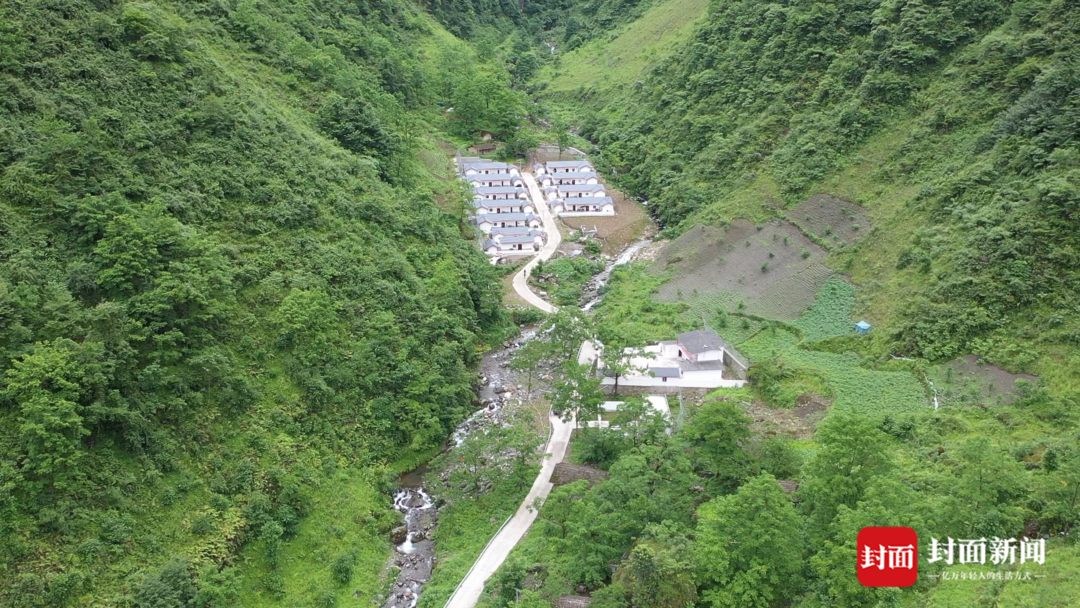 |你笑起来真好看｜136次早安和23个约定（四川）