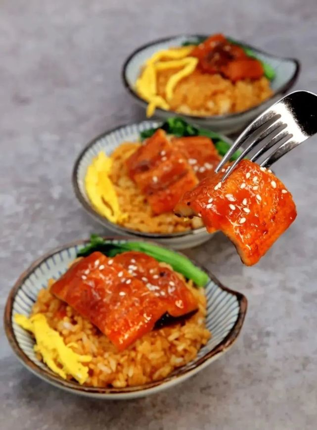 餐饮|?“温暖義家”助力文旅餐饮丨青岛香格里拉大酒店一品堂自助餐厅美食升级，美味到扶墙！