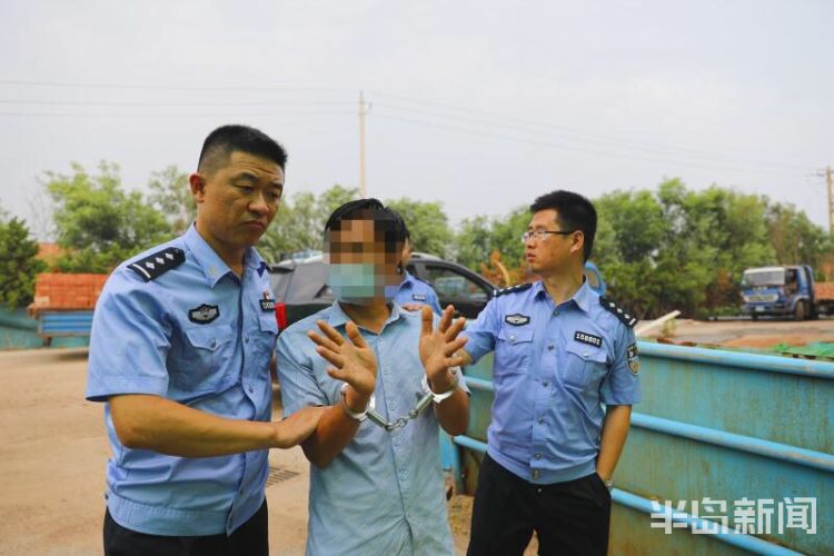 15|因几句口角杀死工友 四川男子潜逃15年被胶州警方抓获