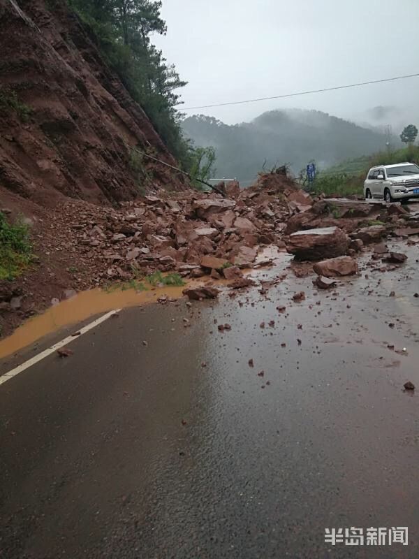 15|因几句口角杀死工友 四川男子潜逃15年被胶州警方抓获